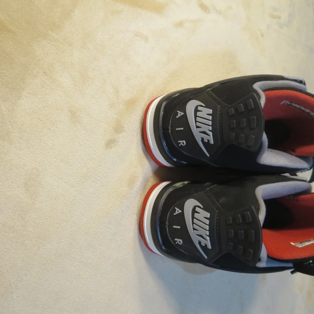Air Jordan 4 Retro Bred 2019 Black Fire Red Cement Grey 308497-060 Mens 8